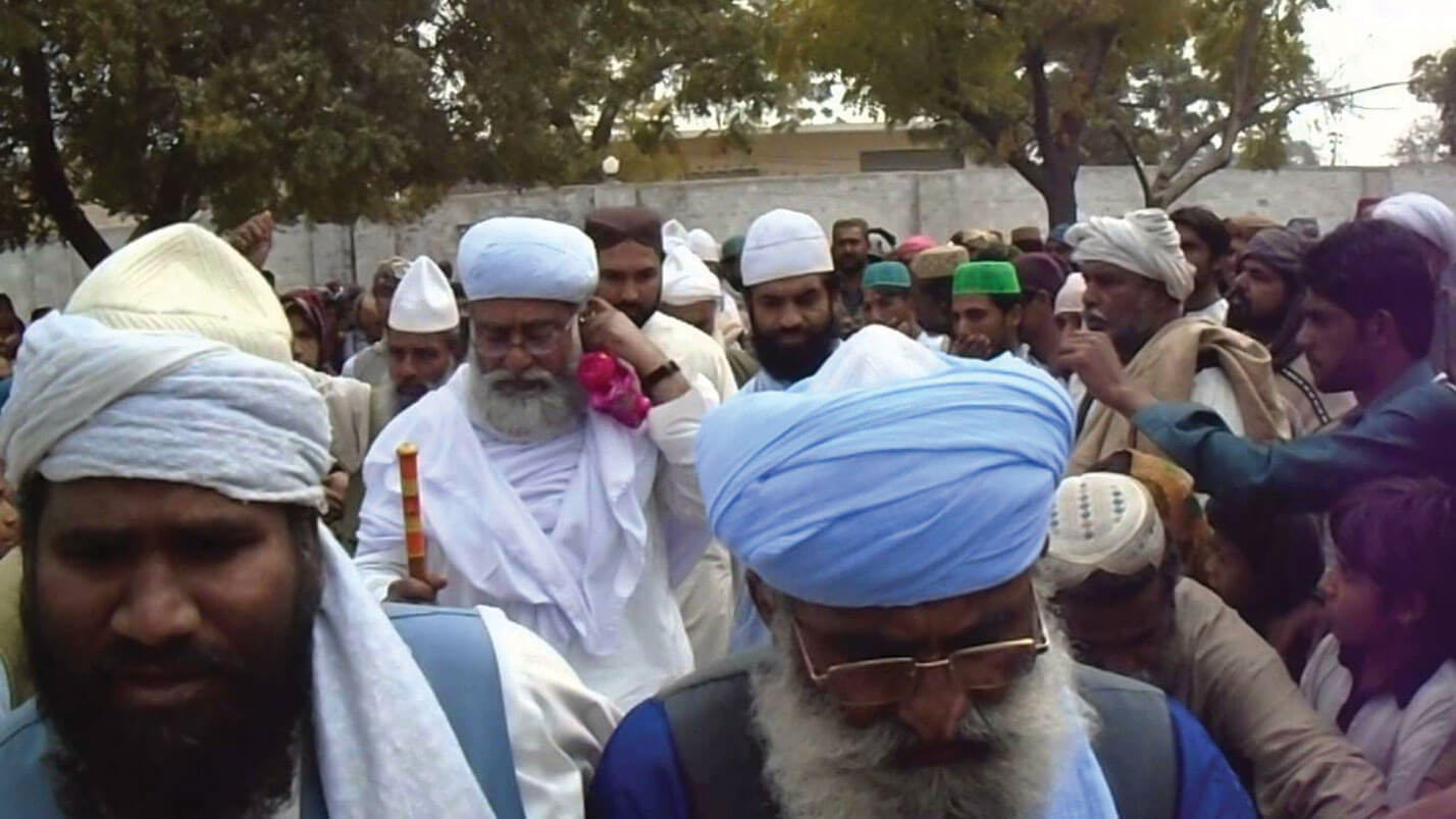 Pir-Saien-Abdul-Khaliq-Bharchundi-sharif